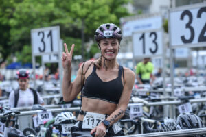 Atletas amadores e profissionais se reúnem em Matinhos para o Sesc  Triathlon Caiobá, pr (paraná)