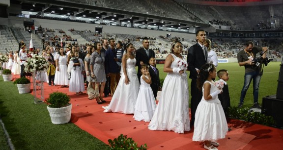 casamento-coletivo-foto-tadashi