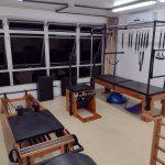 Sala de Pilates com Aparelhos