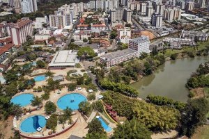 Sesc Paraná - Atenção, comerciários! Fiquem ligados que a partir desta  segunda-feira (20) começam as inscrições para as vagas de hospedagem no  Hotel Sesc Caiobá para a baixa temporada. Confira os detalhes