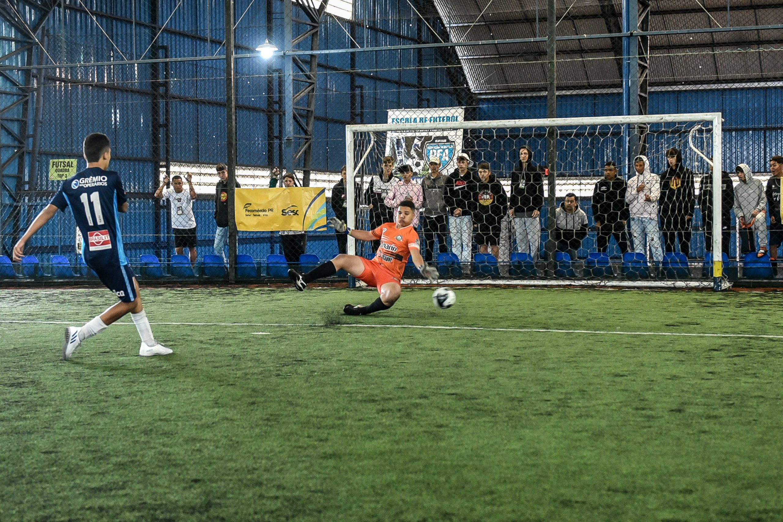 Atual campeão do sub-15 é eliminado, e pênaltis agitam quartas de final do  futsal masculino - 41º Intercolegial Sesc O Globo