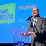 Clóvis Barros Filho abre Congresso Educação e aborda a importância do acolhimento