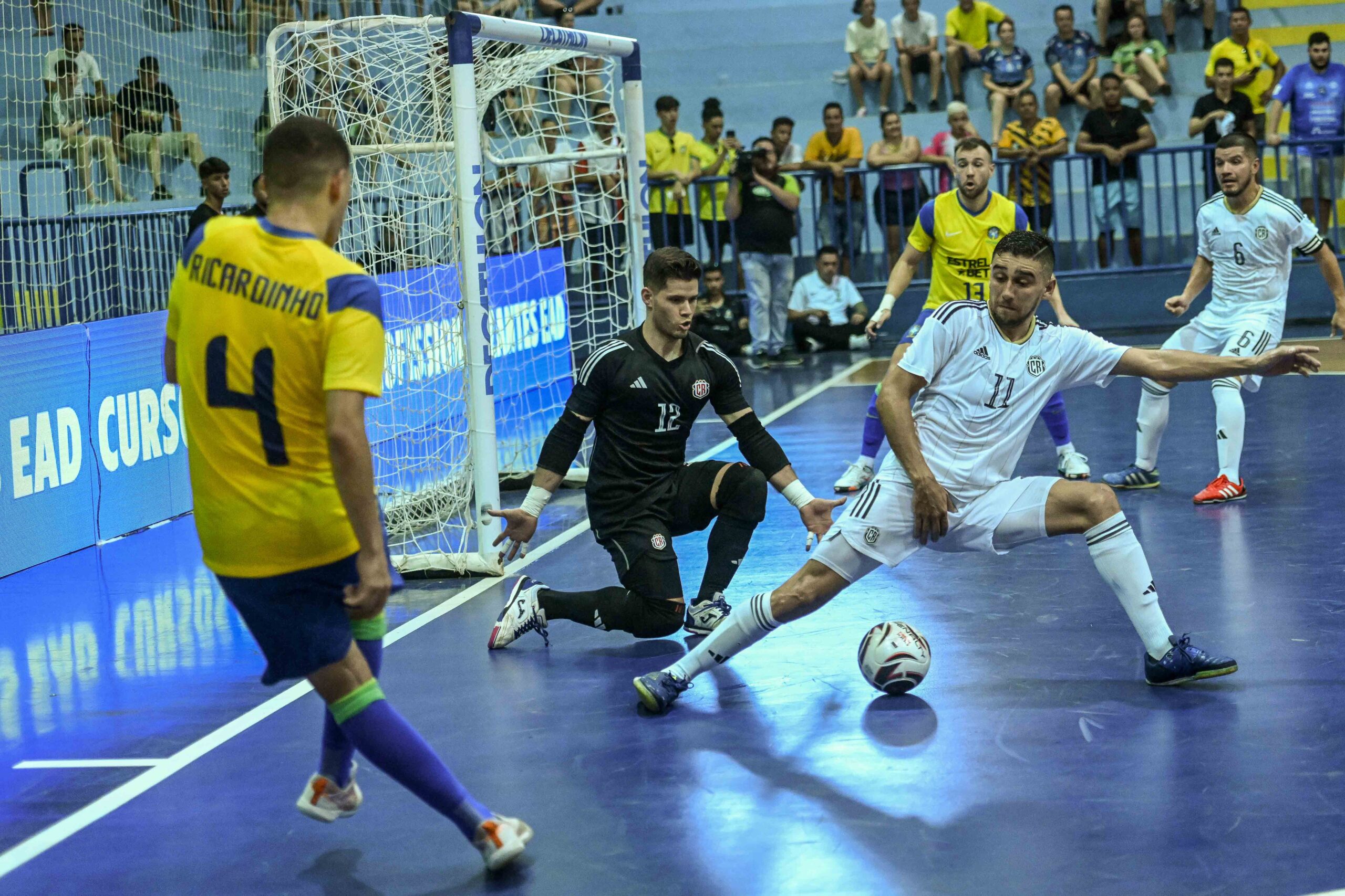 Ricardinho eleito Melhor Jogador do Mundo de Futsal pela 6.ª vez