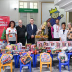 Doações da Campanha do Brinquedo são entregues ao Hospital Pequeno Príncipe