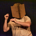 Espetáculo Teatral: Livro-me, com Fábio Lins – 16/08/2025 – 18:00
