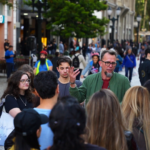 Walking Tour Dalton Trevisan e oficinas infantis são destaques da Semana Literária e Feira do Livro Sesc PR