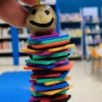 Férias na Biblioteca: Os Três Porquinhos + Oficina de Chaveiro Personalizado – 20/01/2026 – 14:00