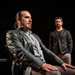 Teatro Sesc da Esquina recebe comédia dramática Tudo Acontece Numa Segunda-feira de Manhã