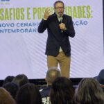 Segundo dia da Semana S reúne público em torno de palestra de Léo Fraiman em Curitiba