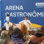 Manu Buffara promove uma viagem gastronômica com aula-show na Semana S do Comércio em Curitiba
