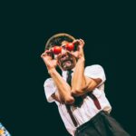 Palhaço Poca Sombra faz espetáculo circense no Teatro Sesc Maringá