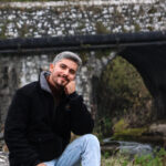Bate-papo: “A literatura não precisa ser importada”, com Pedro Rhuas – 15/08/2026 – 16:00